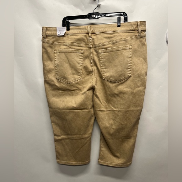 Lane Bryant Tan signature Fit High Rise Petal Capri Jeans Size 24 - Picture 4 of 8